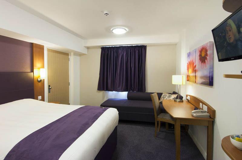 Premier Inn Crewe Central Luaran gambar